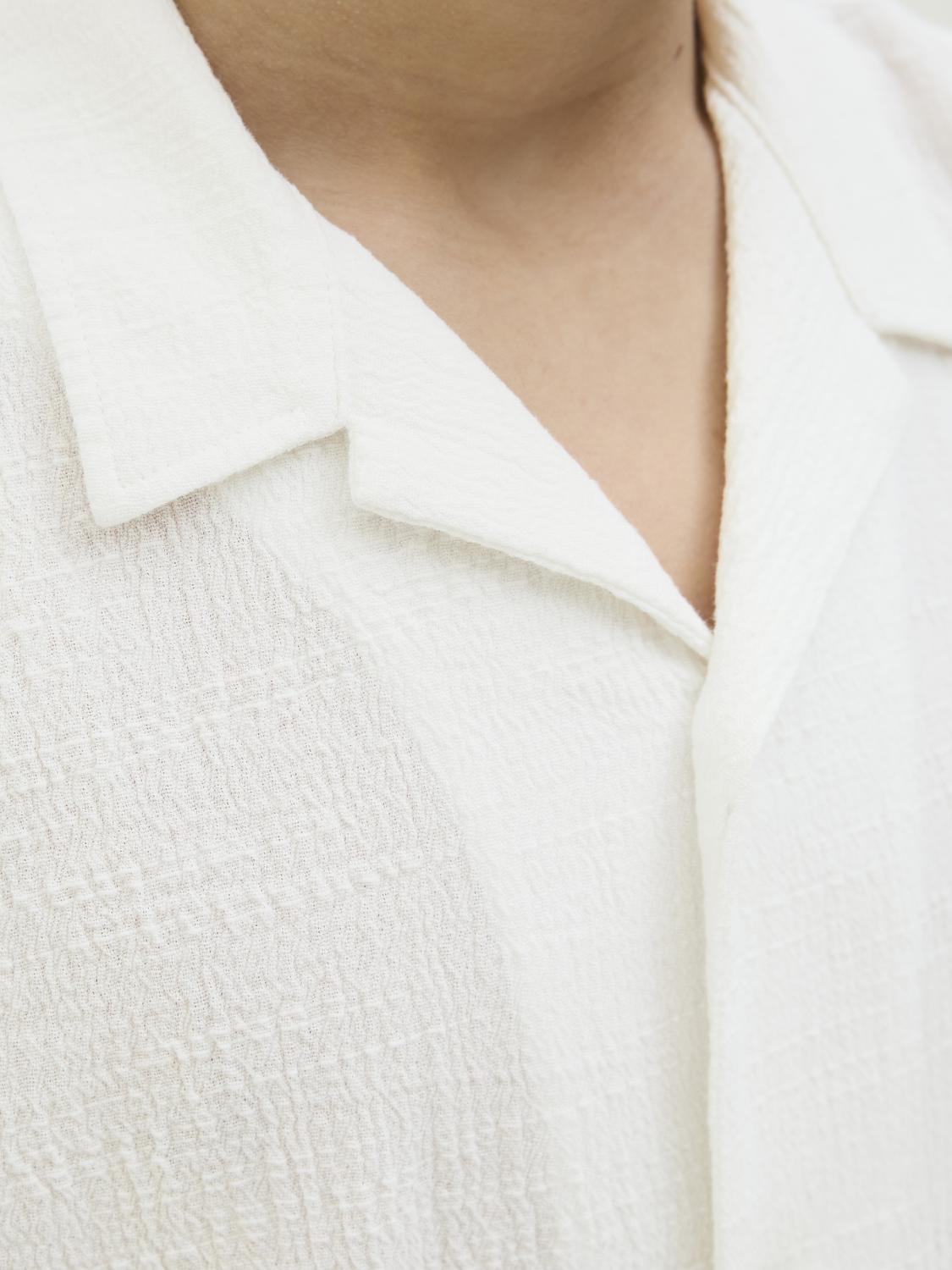 model_shot-detail