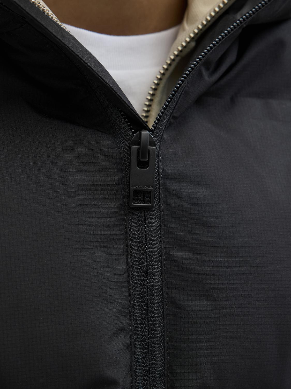 model_shot-detail