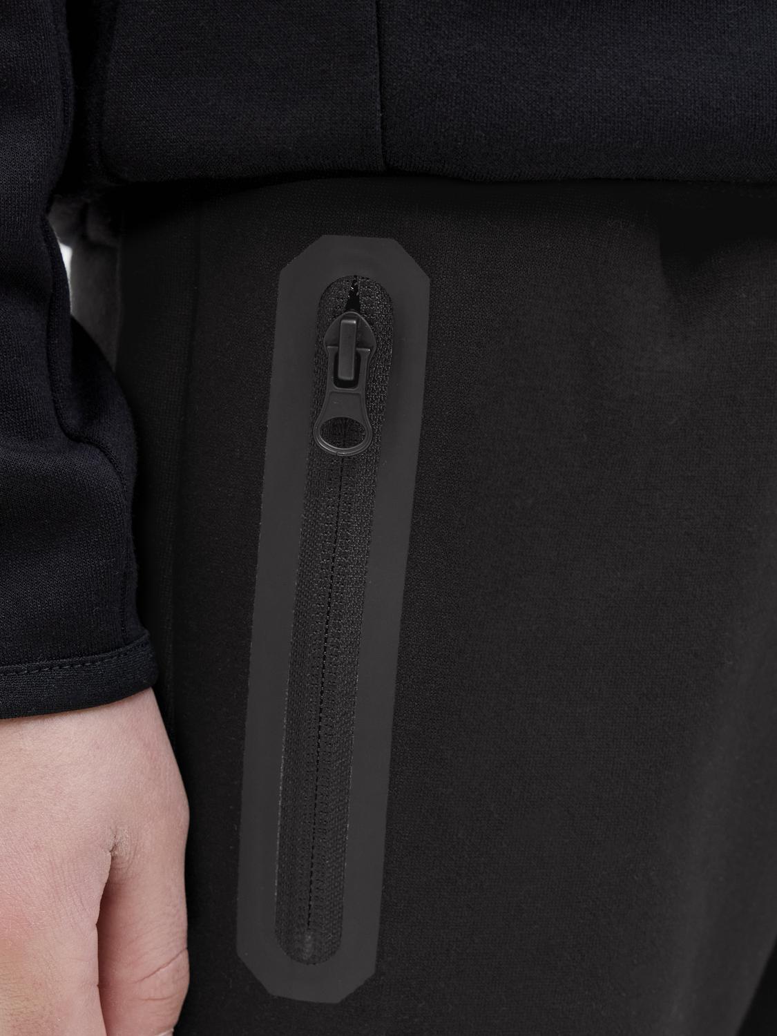 model_shot-detail