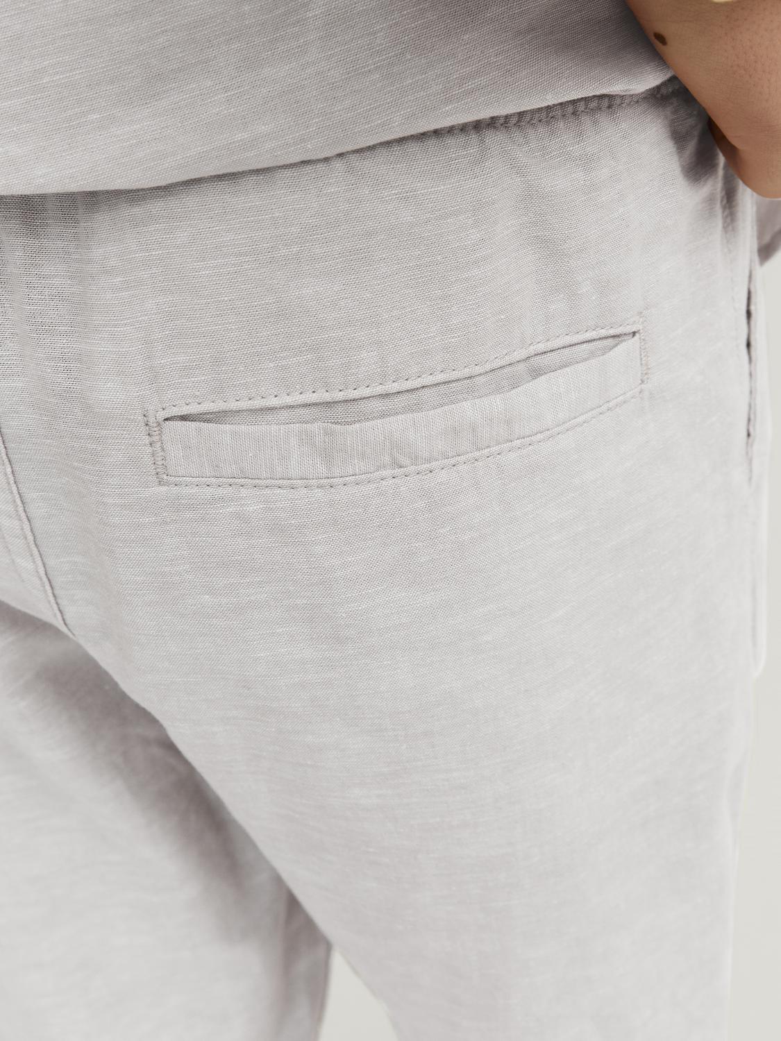 model_shot-detail