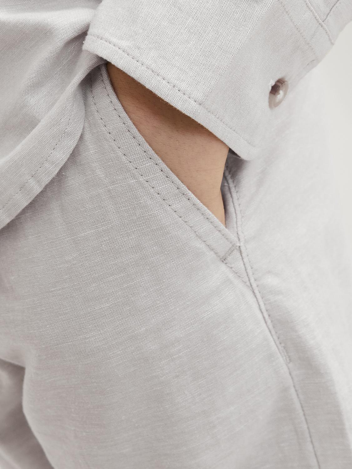model_shot-detail