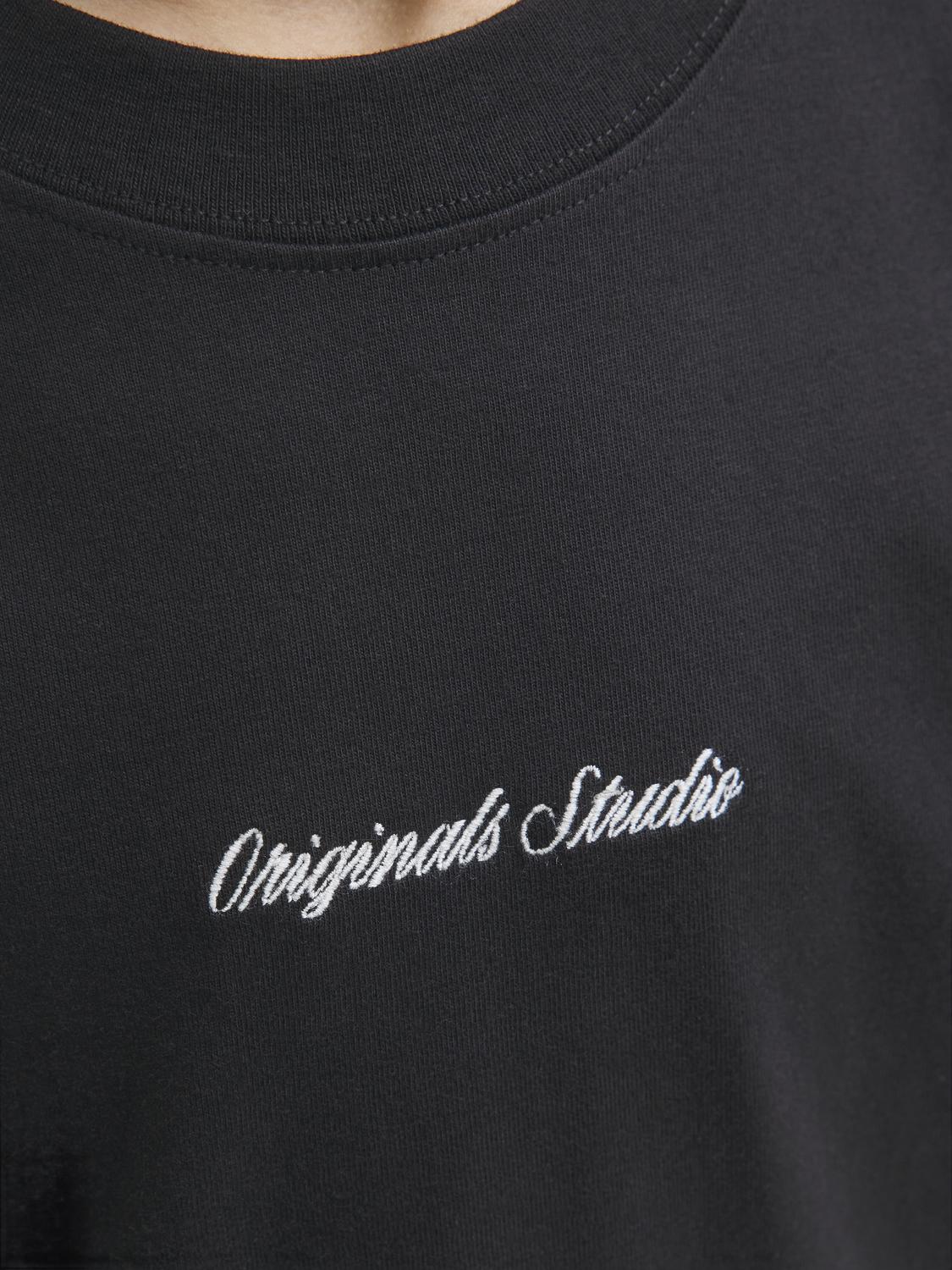 model_shot-detail