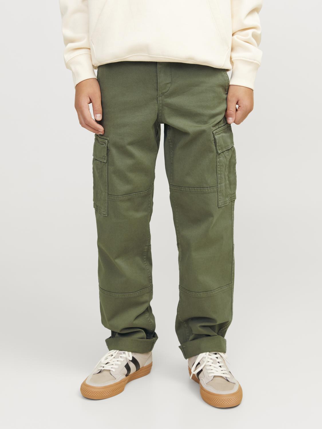model_shot-front