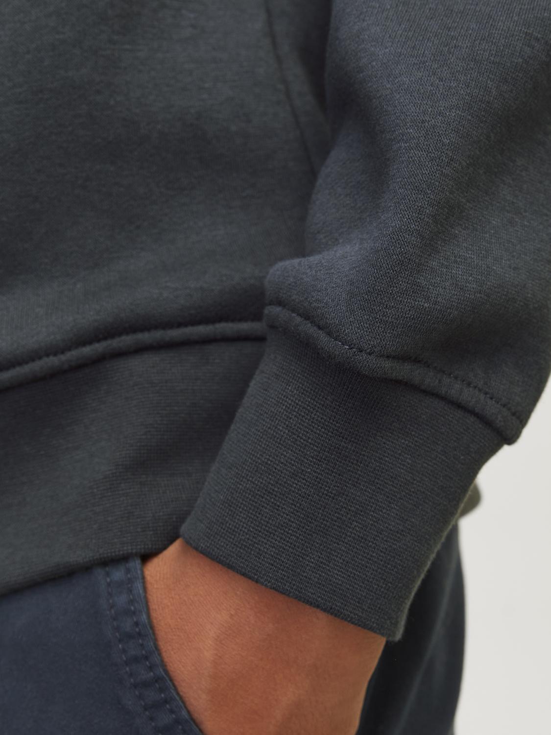 model_shot-detail