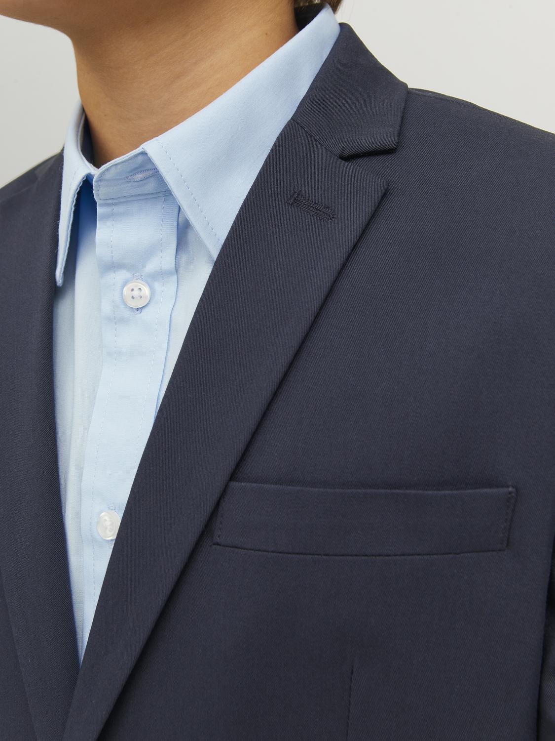model_shot-detail