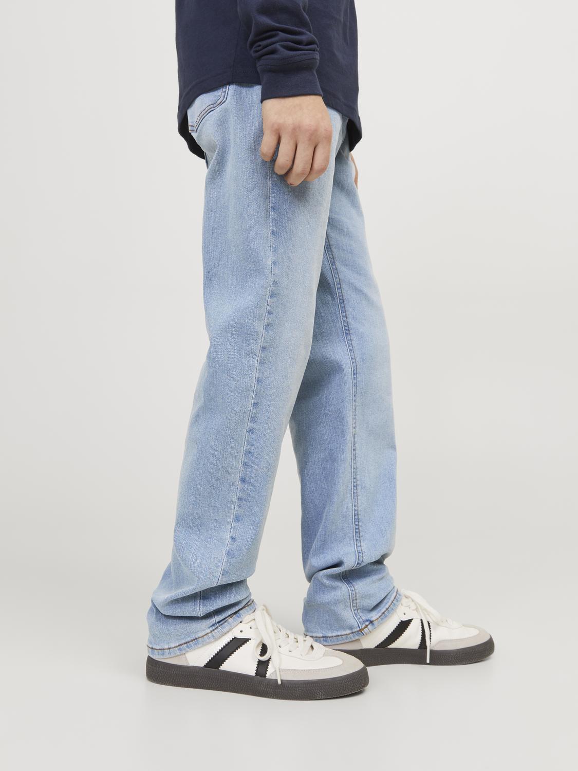 model_shot-detail
