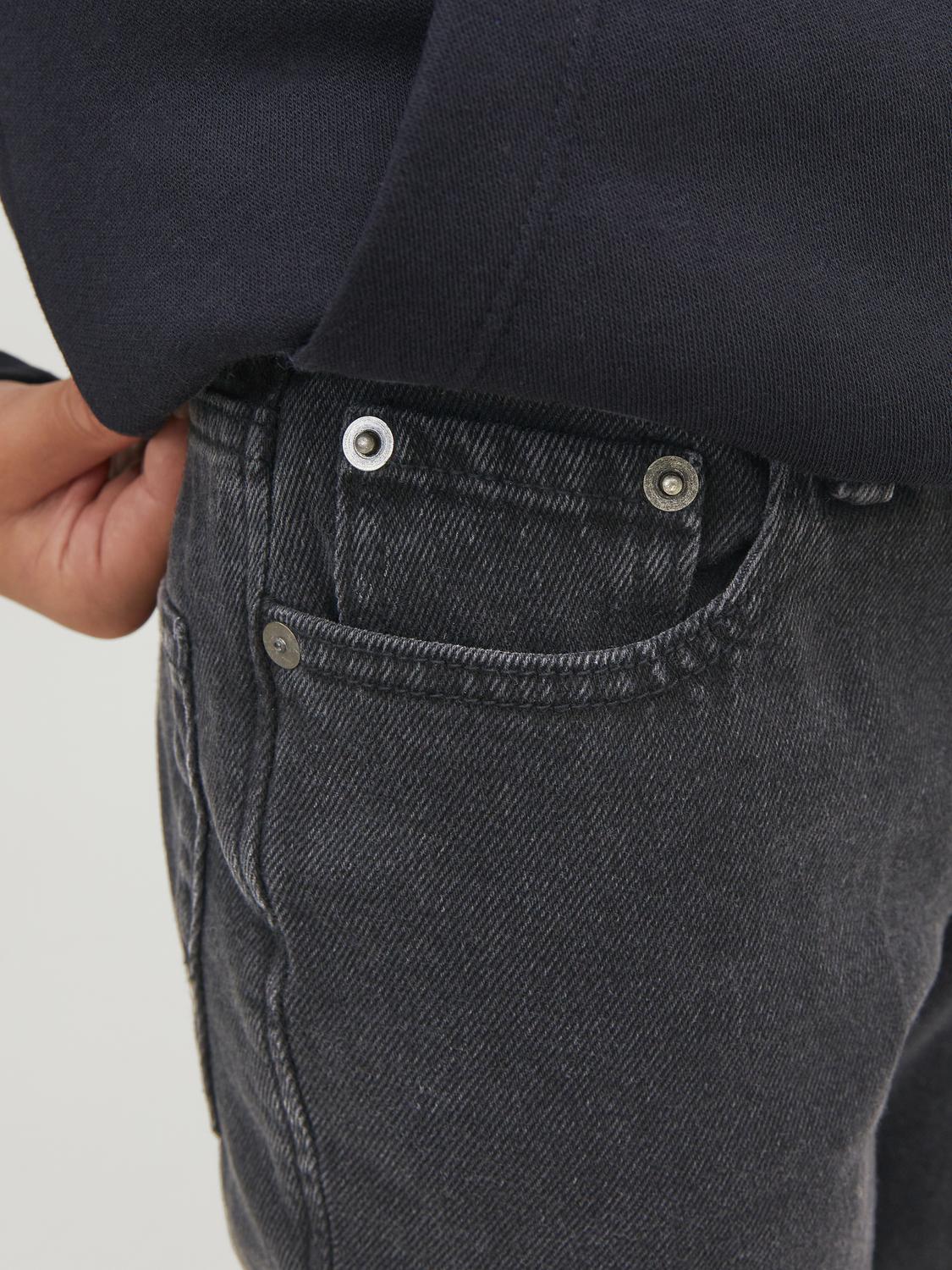 model_shot-detail