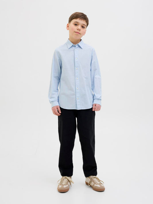 model_shot-front_full
