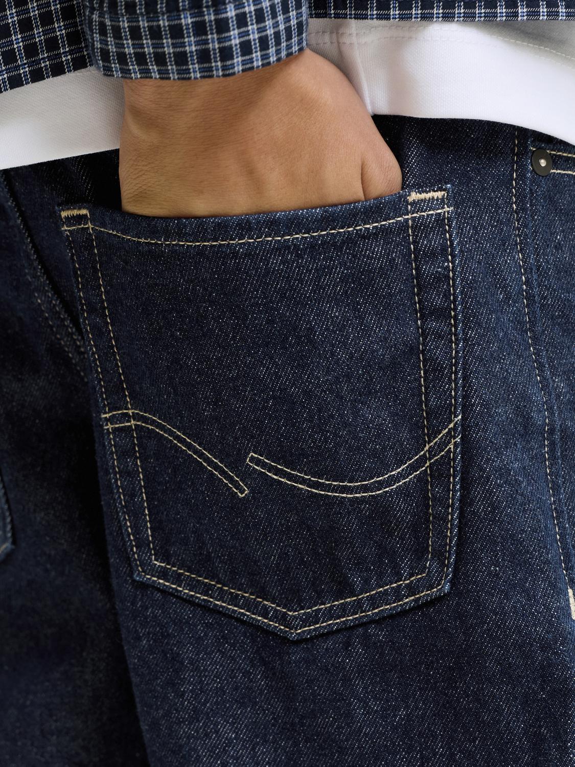 model_shot-detail
