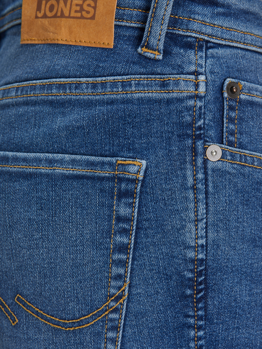 model_shot-detail