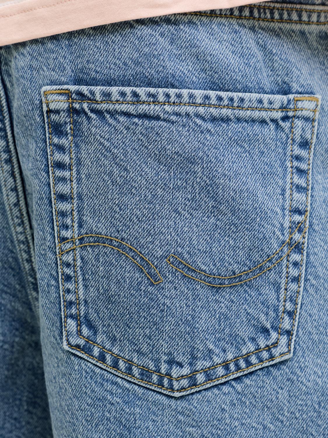 model_shot-detail